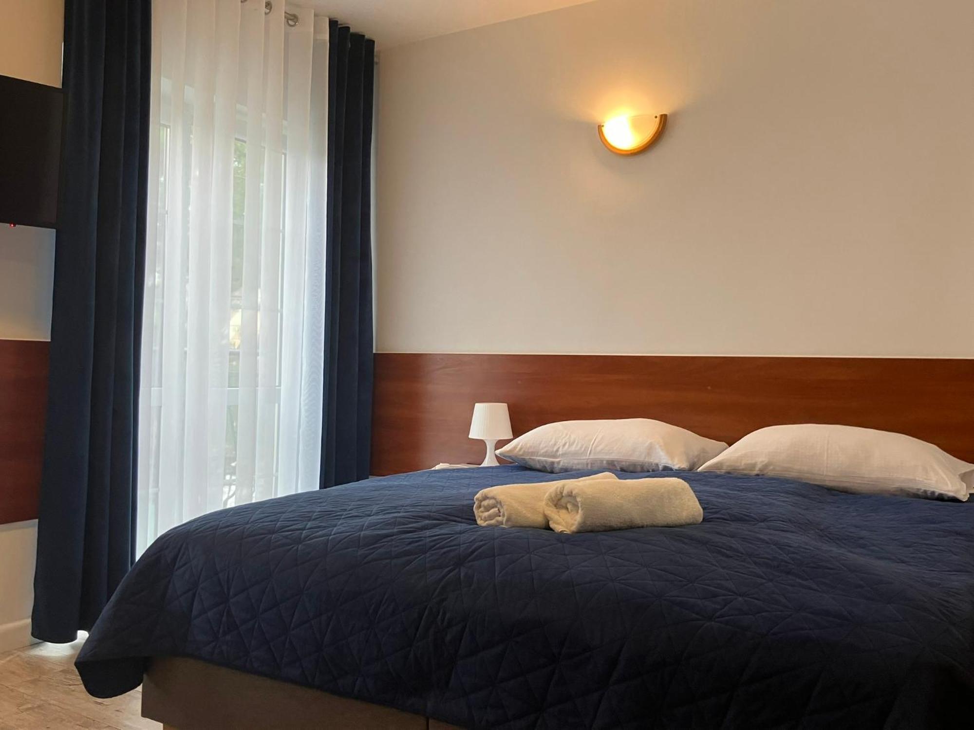 Bed and Breakfast Osrodek Wczasowy Magnat Леба Екстер'єр фото