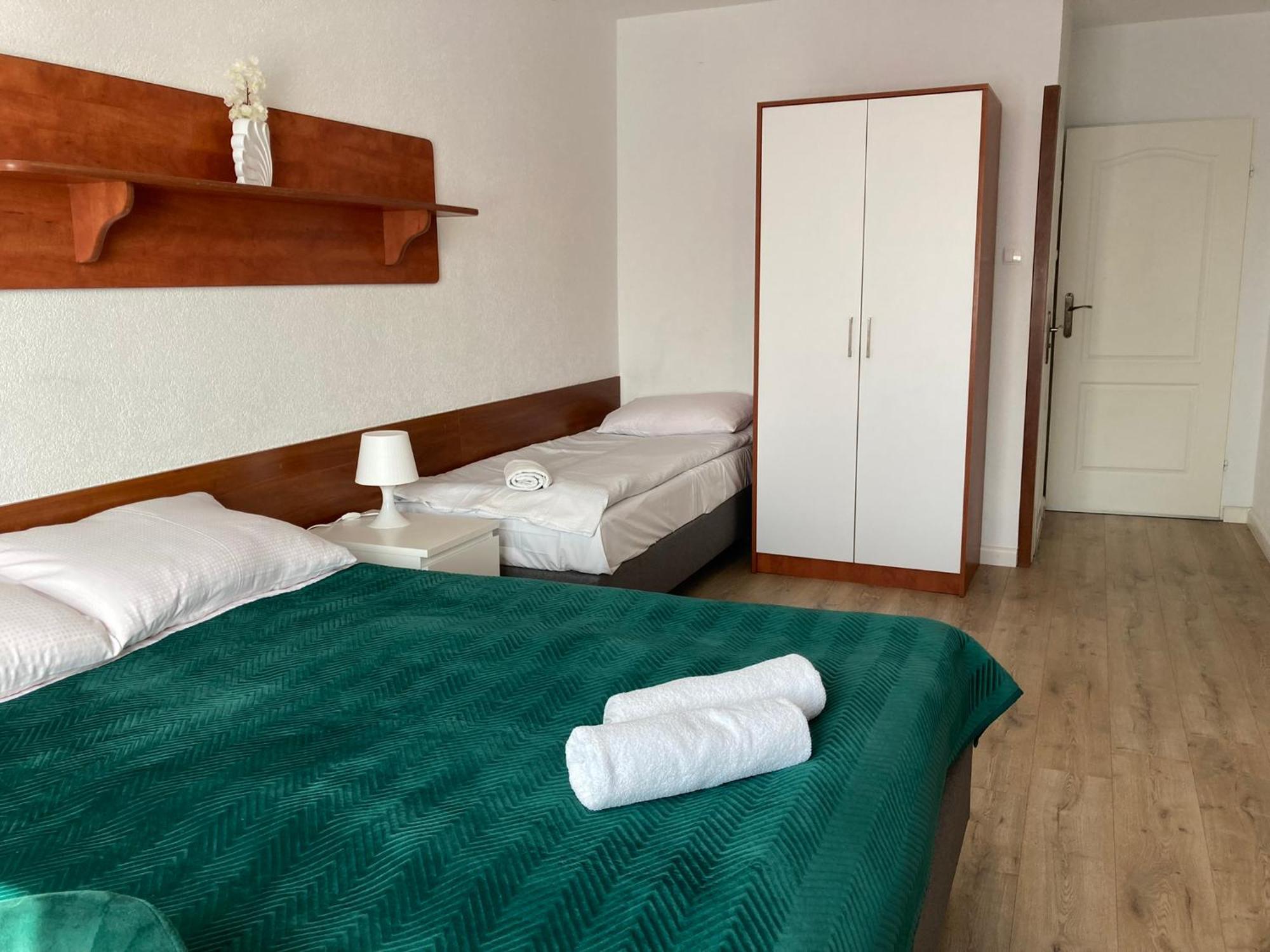 Bed and Breakfast Osrodek Wczasowy Magnat Леба Екстер'єр фото