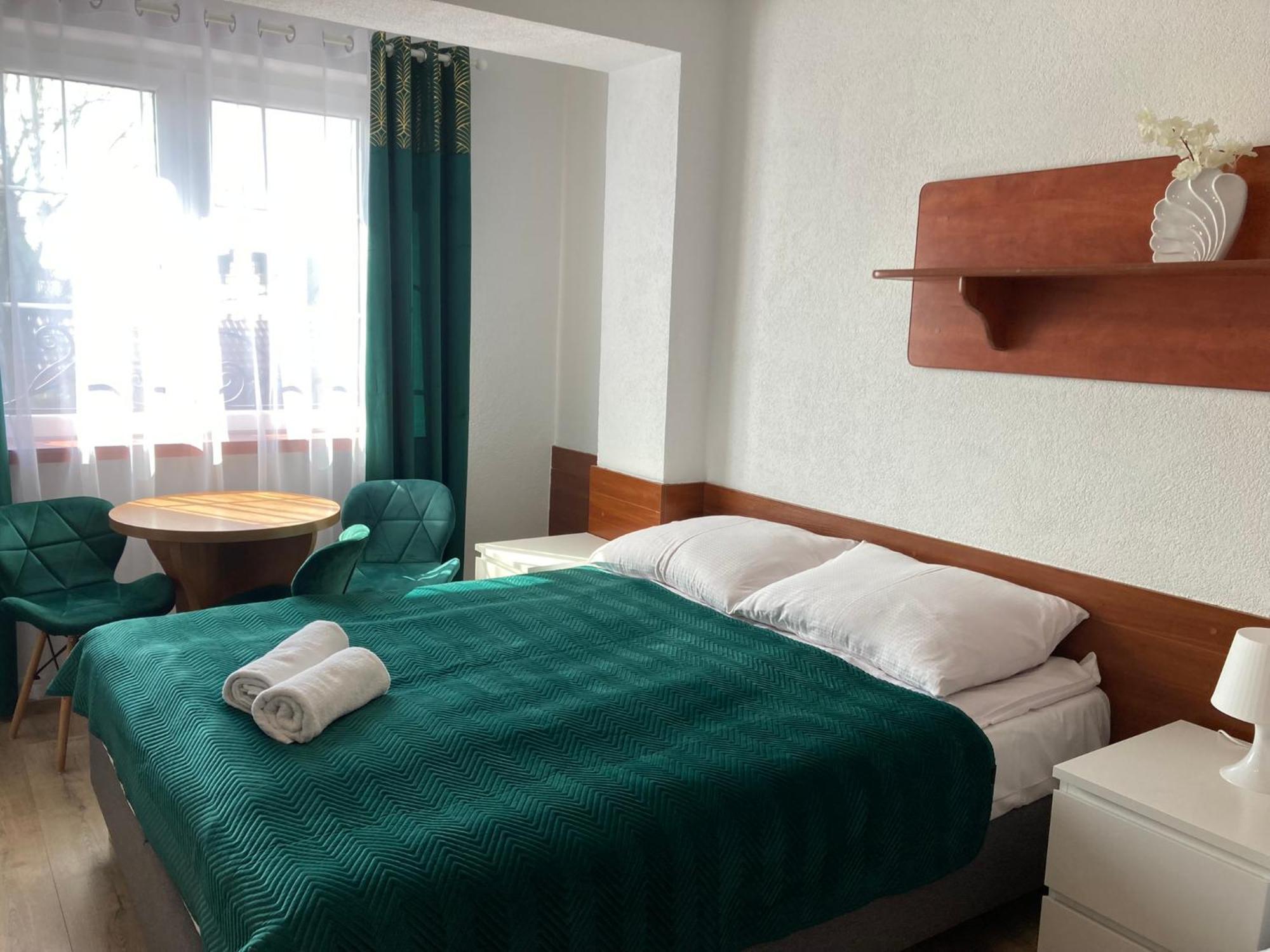 Bed and Breakfast Osrodek Wczasowy Magnat Леба Екстер'єр фото